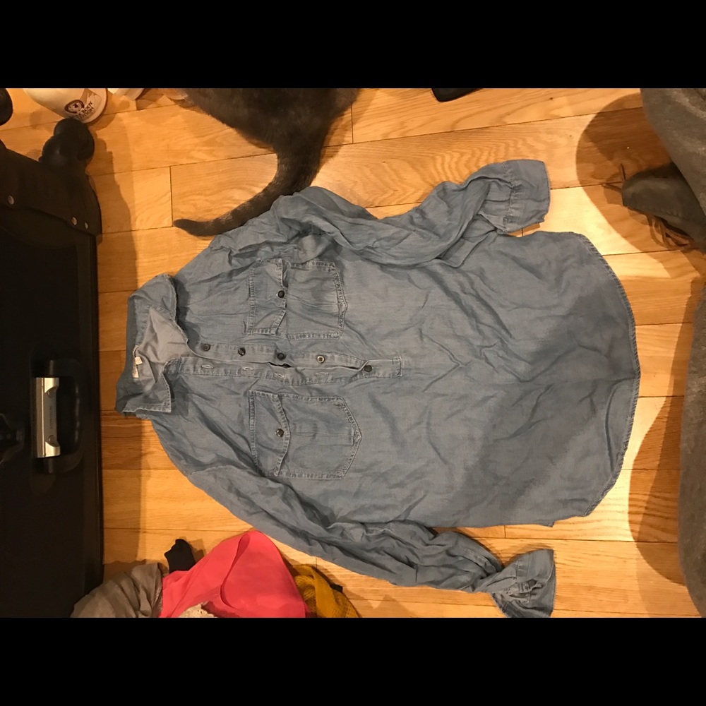 Blue jean shirt